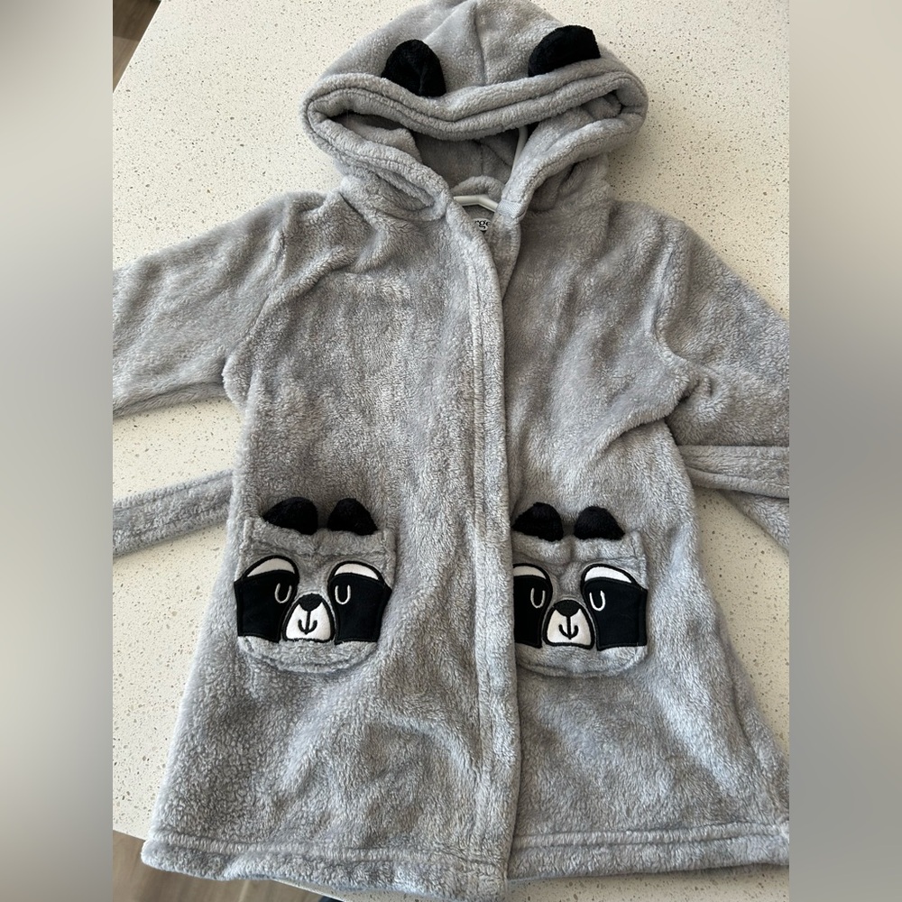 House coat Toddler size 3T . Raccoon Housecoat . Very soft and super cute .